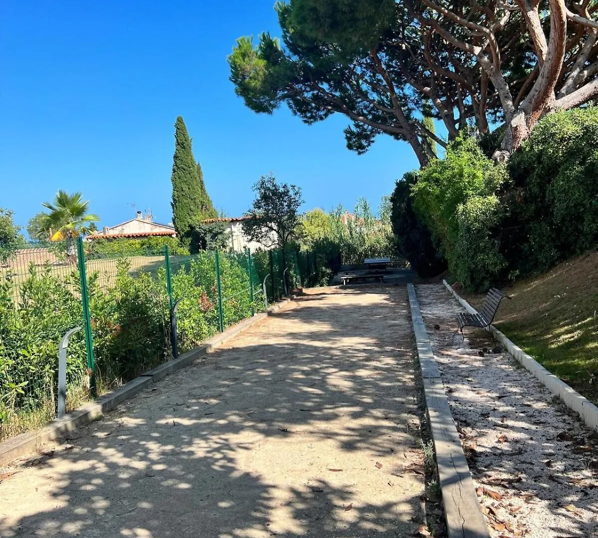 Charmant Studio En Bord De Mer Antibes